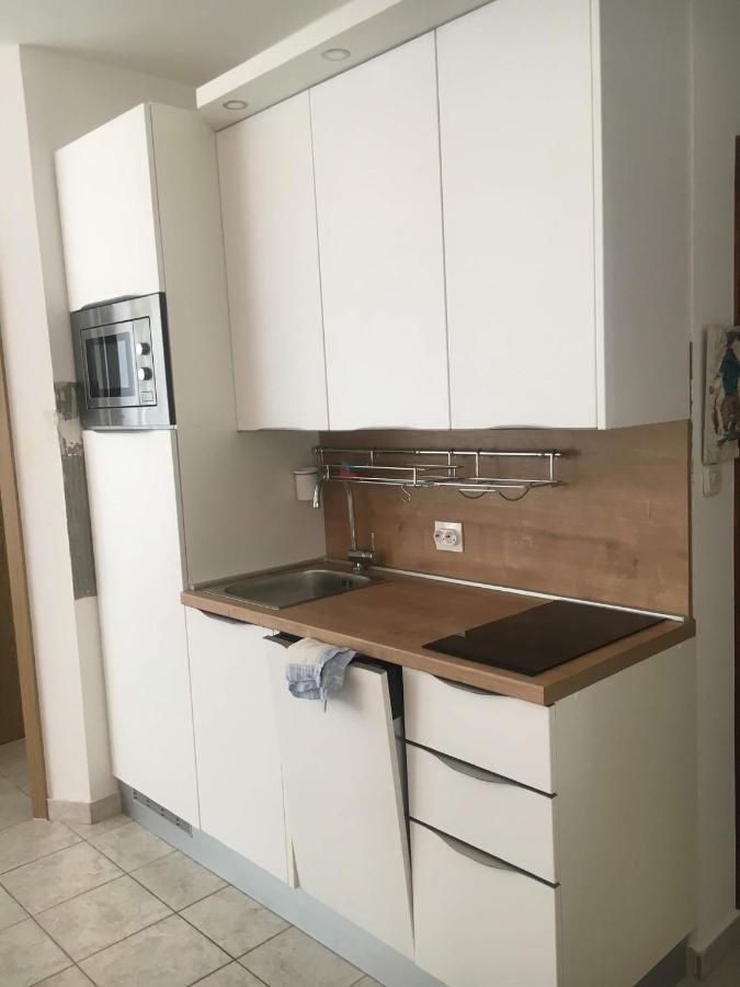 Olivia, Seaside Apartment In Medulin, Croatia ภายนอก รูปภาพ