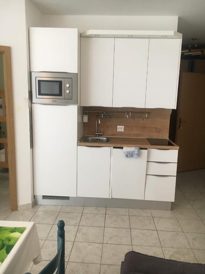 Olivia, Seaside Apartment In Medulin, Croatia ภายนอก รูปภาพ