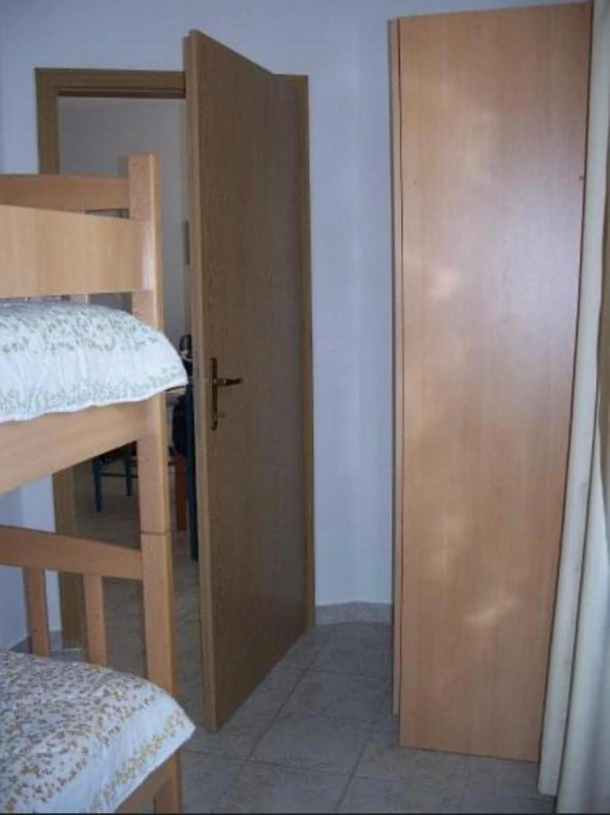 Olivia, Seaside Apartment In Medulin, Croatia ภายนอก รูปภาพ